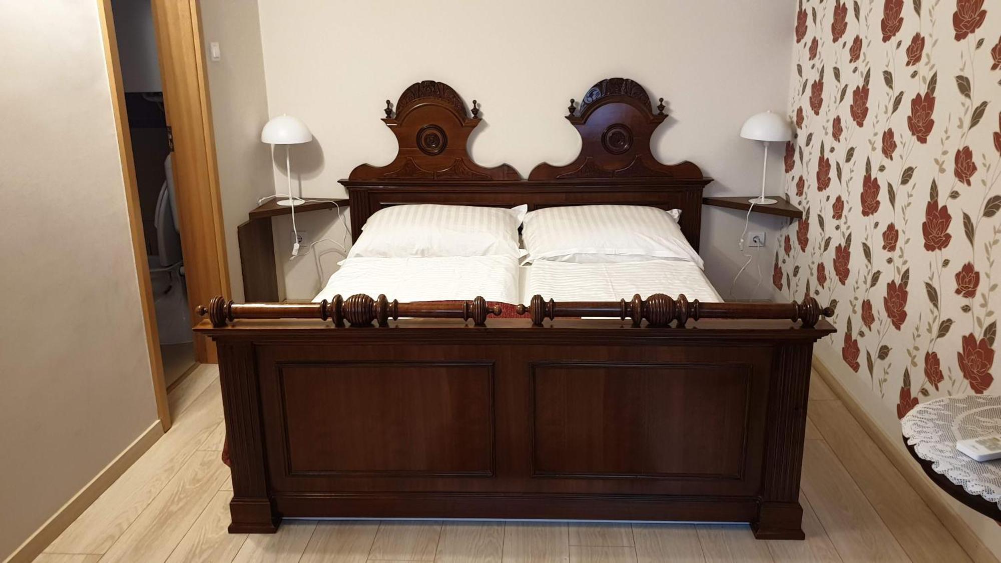 Keller Apartmanok Hajdúszoboszló Rum bild